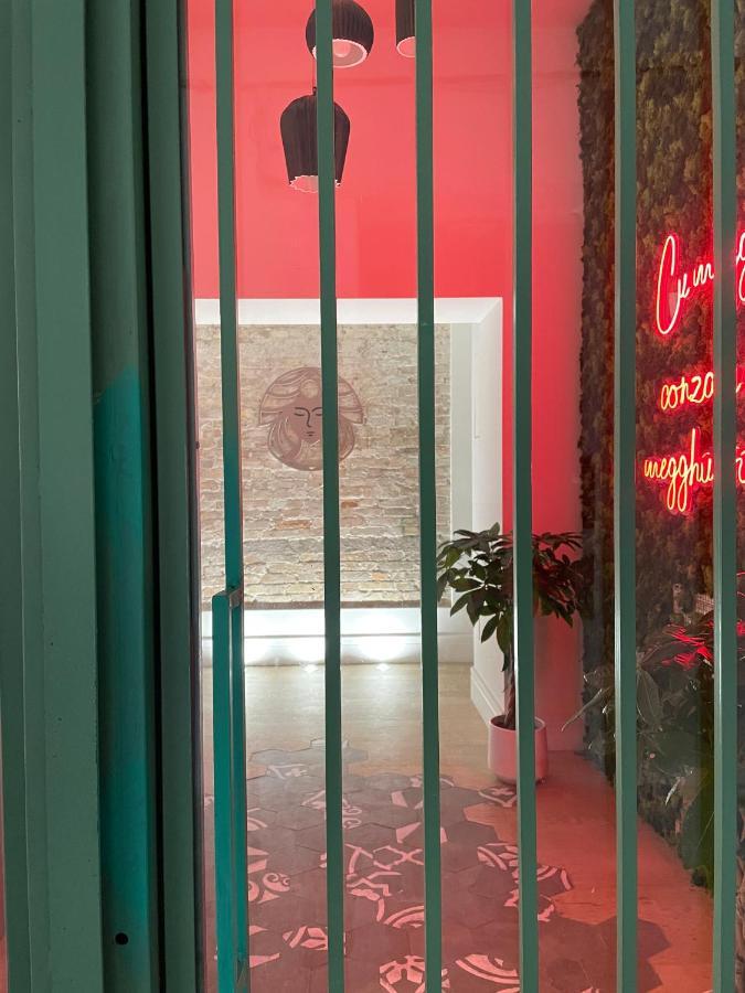 Xenia Luxury Rooms レッジョ・ディ・カラブリア エクステリア 写真
