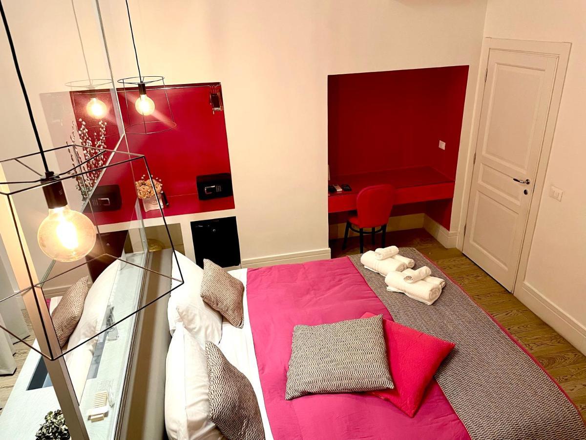 Xenia Luxury Rooms レッジョ・ディ・カラブリア エクステリア 写真
